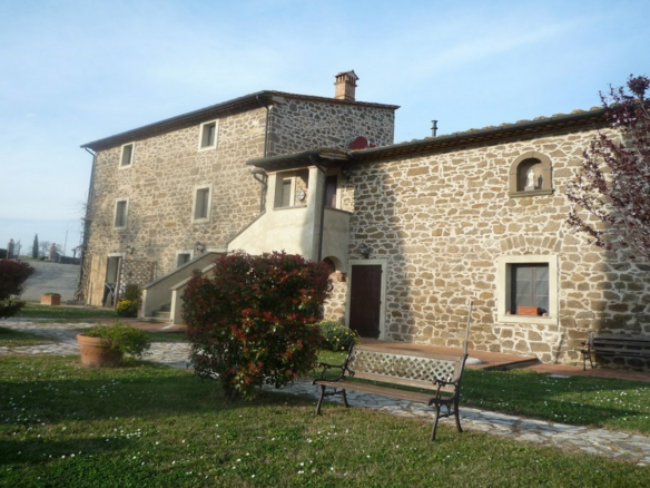 Antica Fattoria Ristrutturata Con Suggestiva Vista Sulle Colline Volterrane