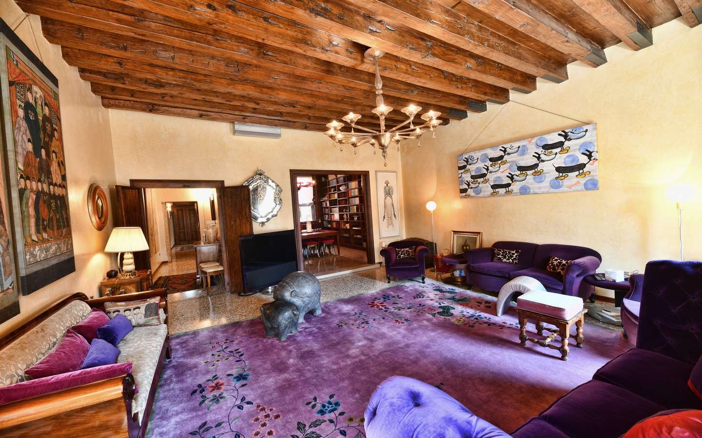 Ylellinen huoneisto Canal View, Venetsia