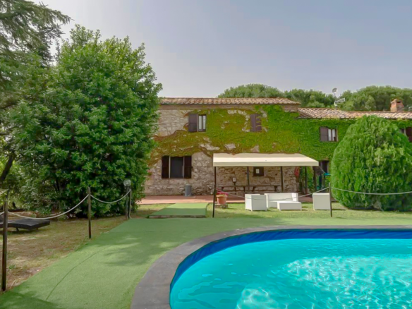 Casale Con Piscina E Campo Da Tennis Nel Cuore Dell'Umbria