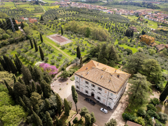 Dimora Storica Di Prestigio Con Affreschi Originali A Pistoia