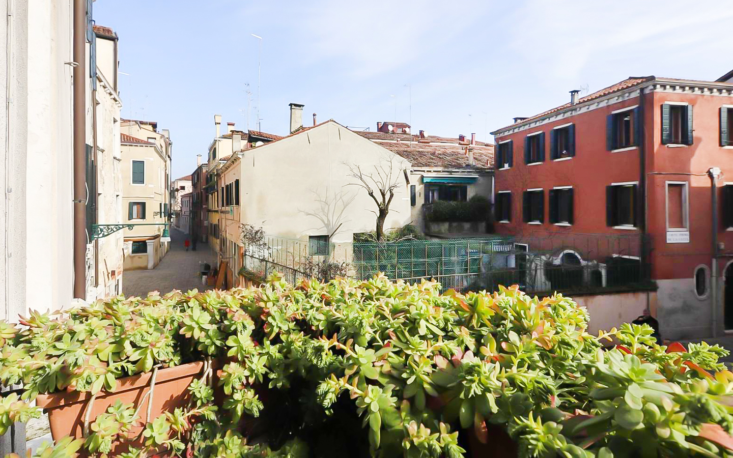 Elegante Appartamento In Nuda Proprietà A Venezia