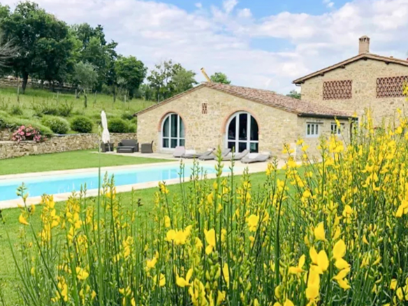 Elegante Podere Con Dependance E Piscina Nel Cuore Del Chianti