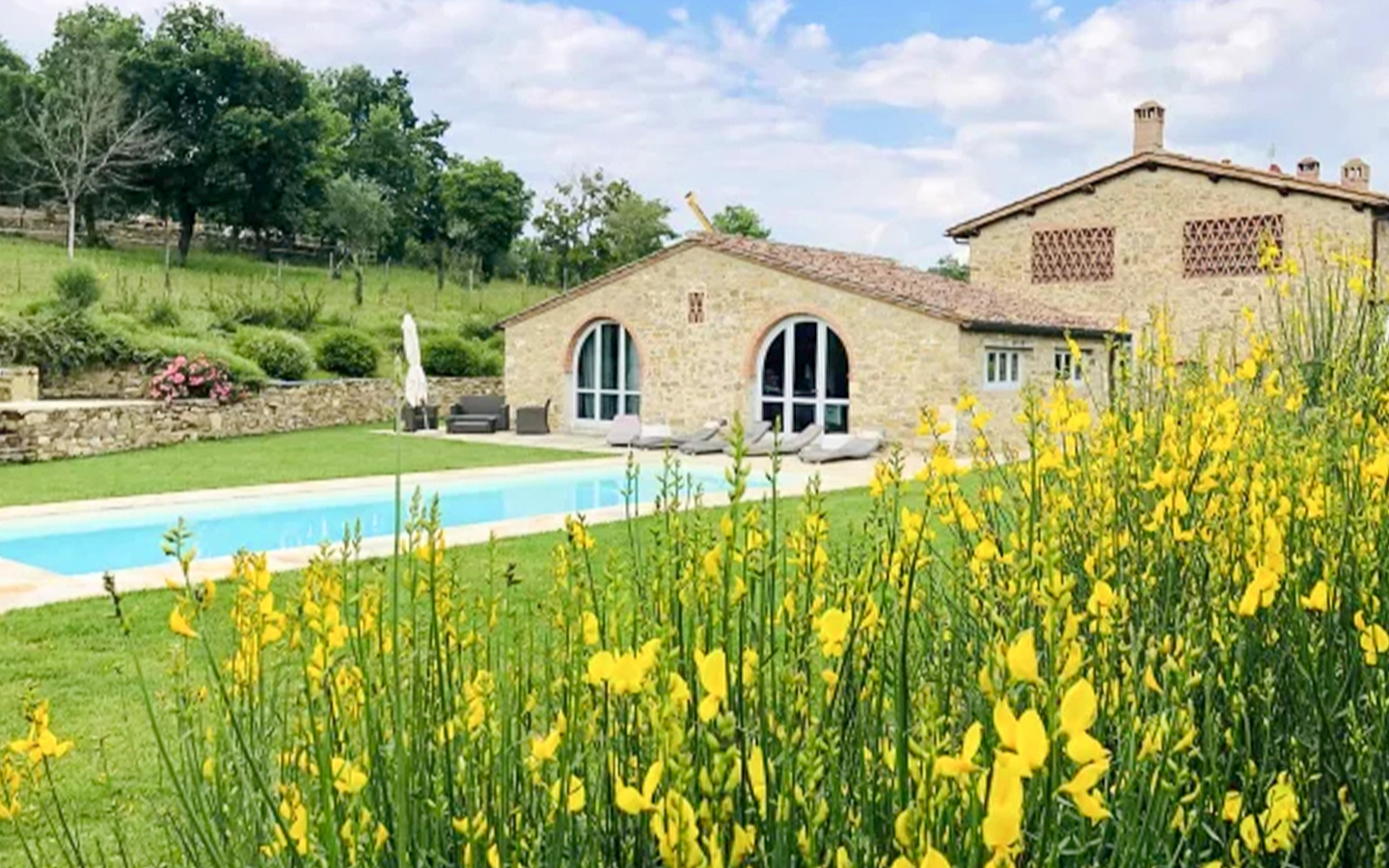 Elegante Podere Con Dependance E Piscina Nel Cuore Del Chianti