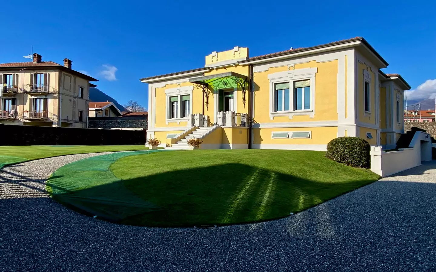 Elegant villa fra perioden i hjertet av Verbania, Piemonte