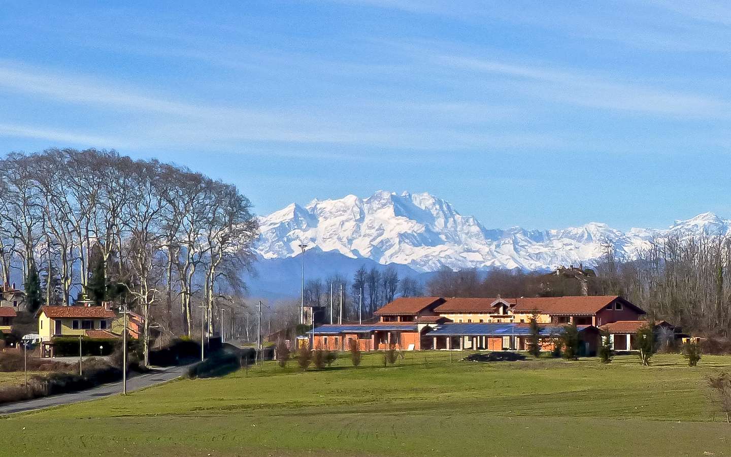 Magnifica Villa Tra Montagne E Laghi Ad Agrate Conturbia (Novara)