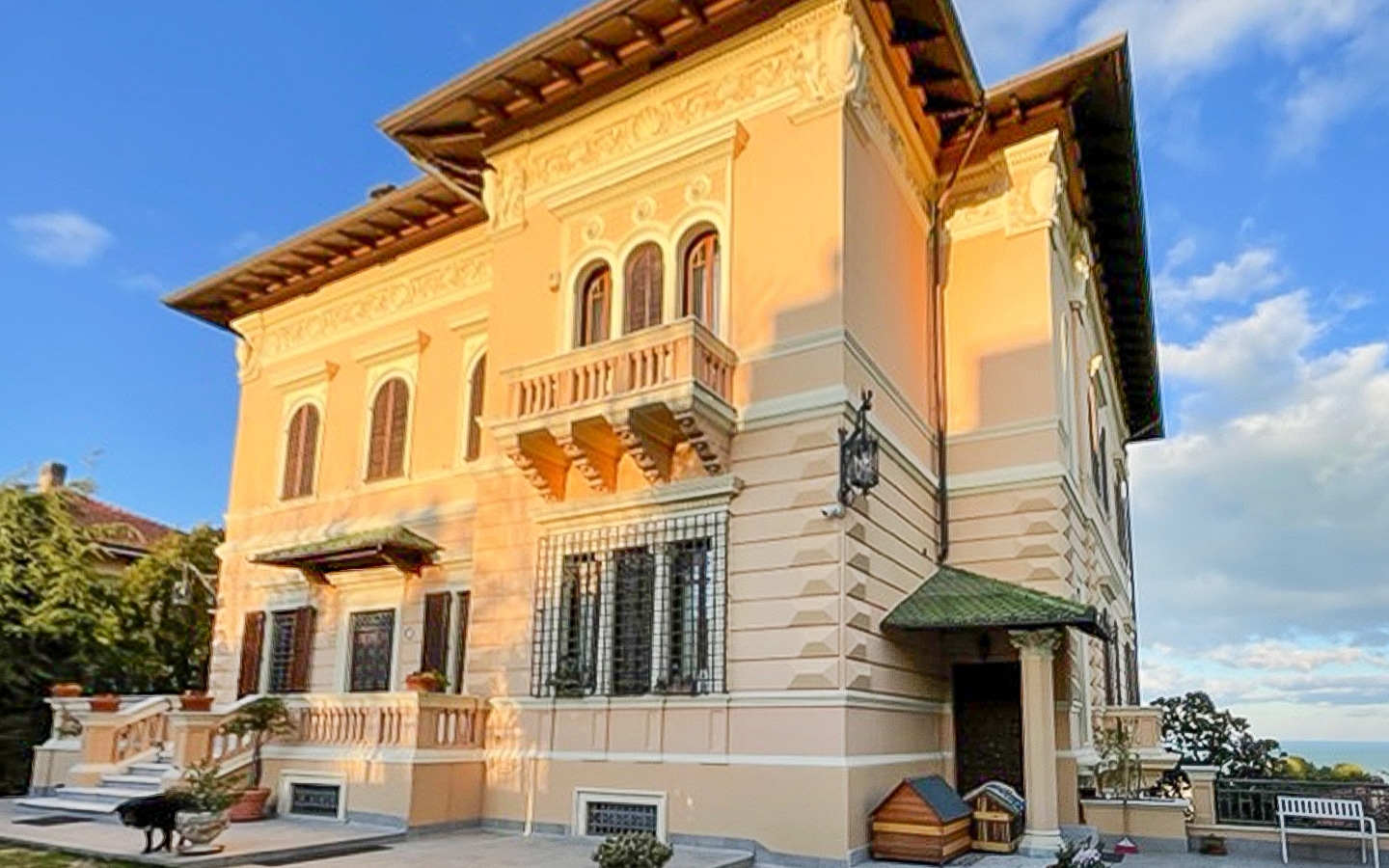 Prestigiosa Unità Immobiliare In Villa Vista Mare, Giulianova, Abruzzo