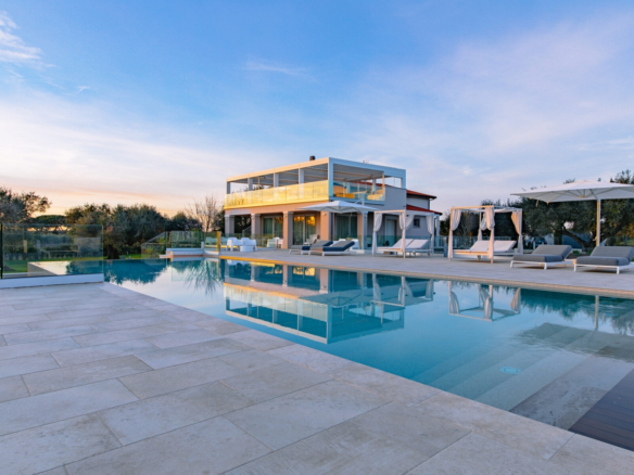 Splendida Villa Moderna A San Vincenzo (Li)