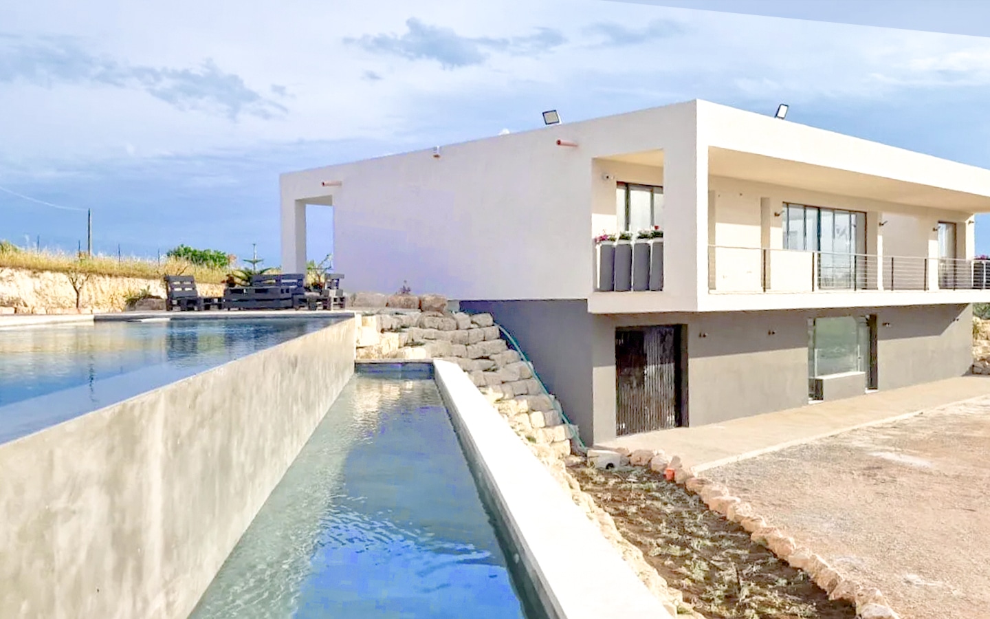 Fantastisk moderne villa med panoramaudsigt i Noto, Sicilien