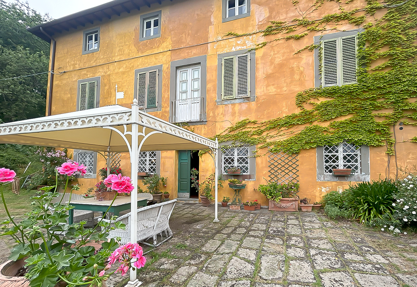 Splendida Villa Settecentesca Tra I Boschi Di Castagni – Tereglio, Lucca