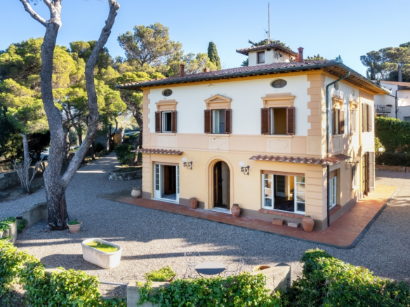 Splendida Villa Tardo-Ottocentesca Con Vista Mare Panoramica - Livorno