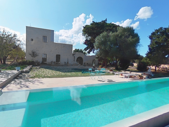 Suggestivo Casale Con Piscina A Ostuni