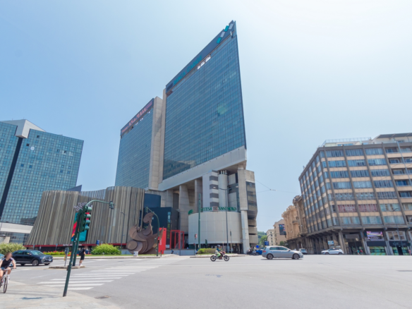 Ufficio Moderno e Panoramico in Corte Lambruschini