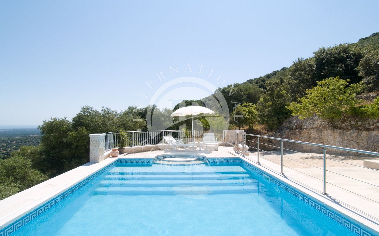 LOCOROTONDO E CISTERNINO