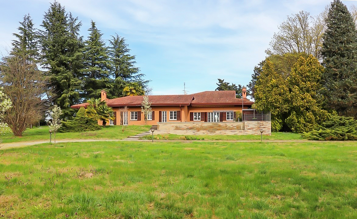 Villa Con Parco E Piscina Sul Lago Maggiore