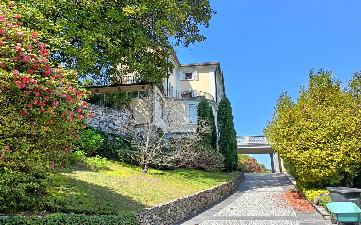 Villa Di Lusso Con Vista Sul Lago Maggiore – Meina