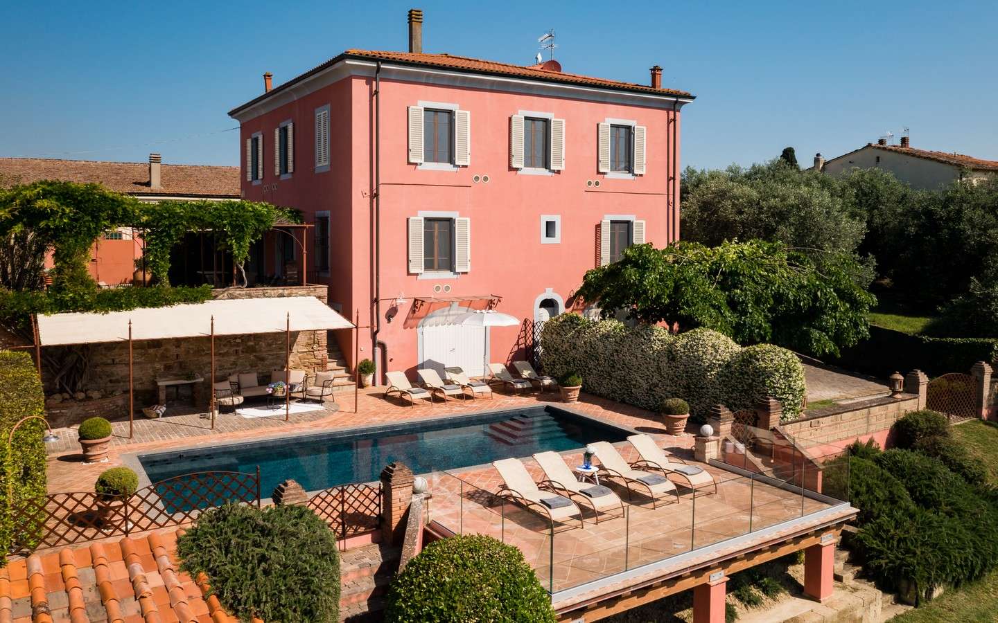 Villa Liberty Con Piscina Nella Campagna Pisana – Peccioli