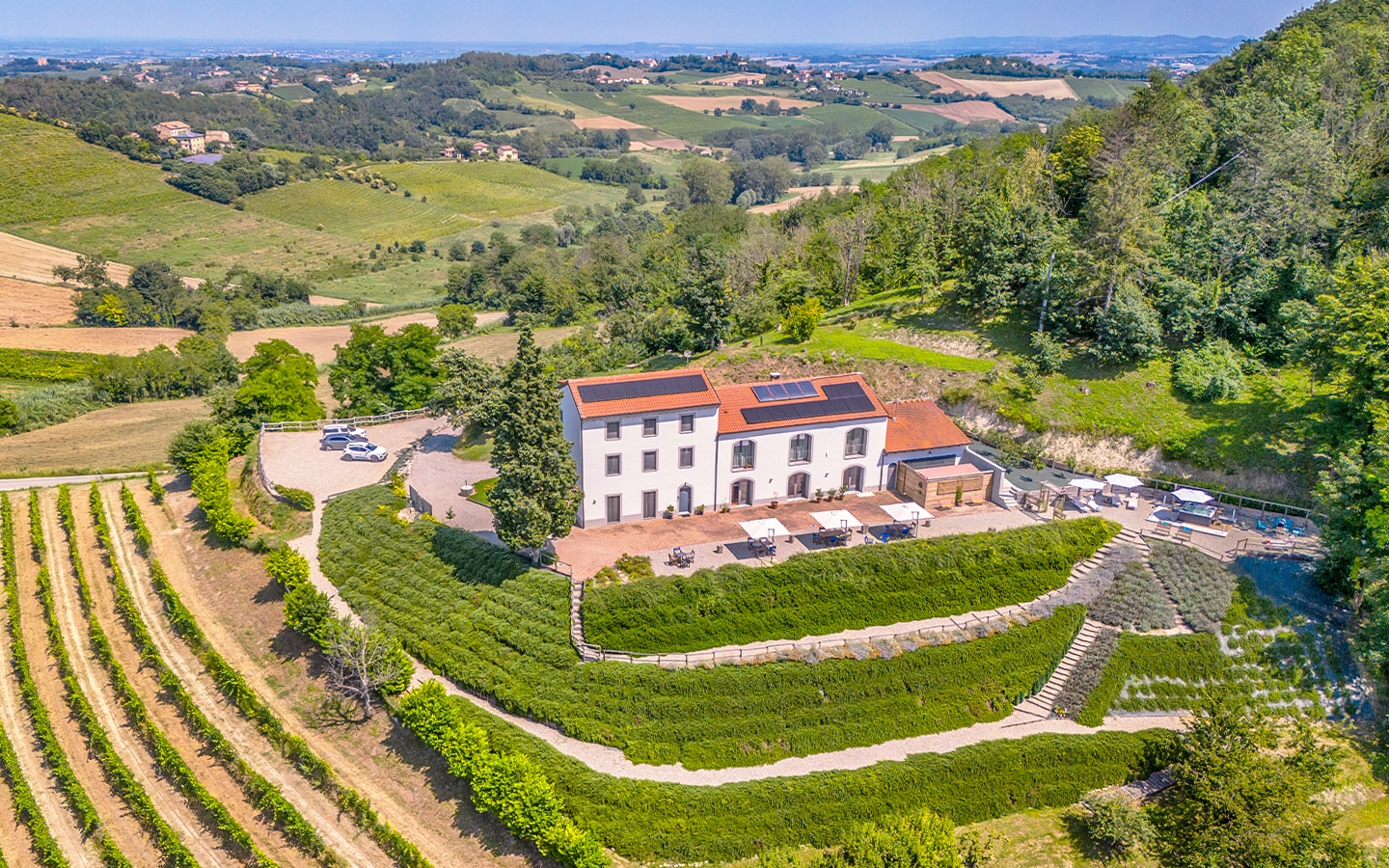 Villa Sulle Colline Del Monferrato Con Vigneto E Jacuzzi