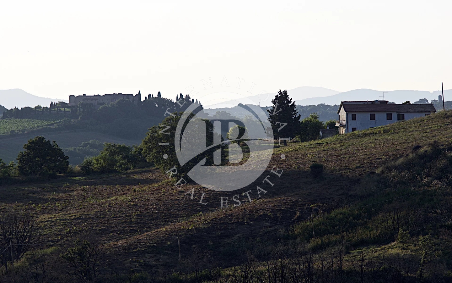 Casale Con Ampio Terreno A Cinigiano