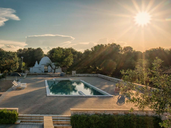 Casolare Di Nuova Costruzione Con Piscina