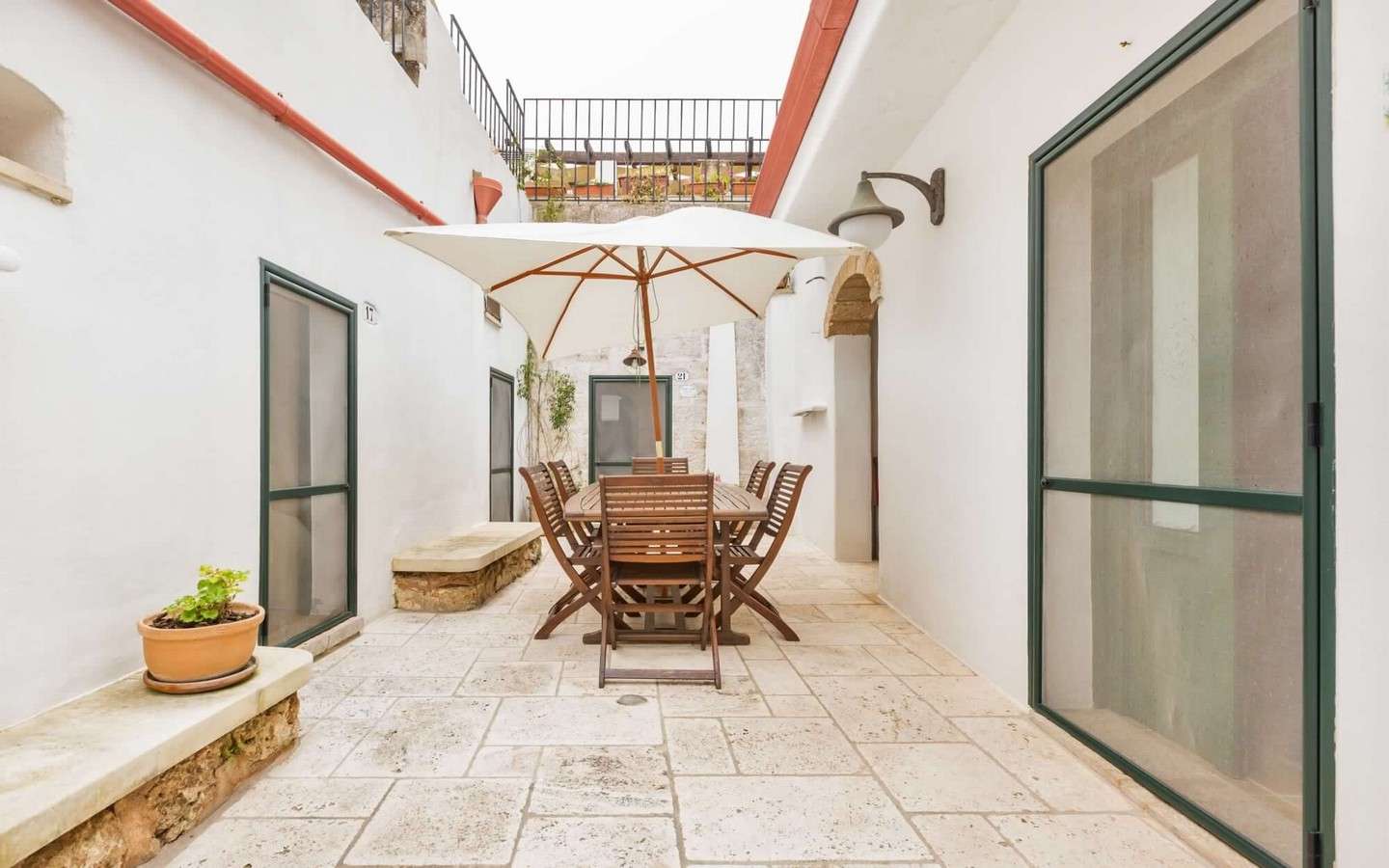 Dimora Storica Del 1600 Con Giardini E Terrazze In Centro Storico – Ugento, Salento – Puglia