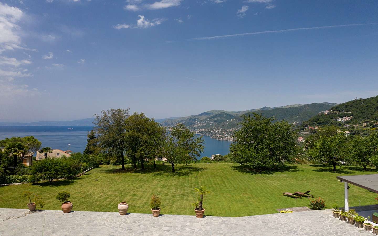 Fantastica Proprietà Con Panorama Superbo Immersa Nel Verde A Ruta Di Camogli