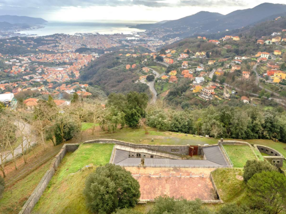 Forte Storico Con Vista Sul Golfo - La Spezia