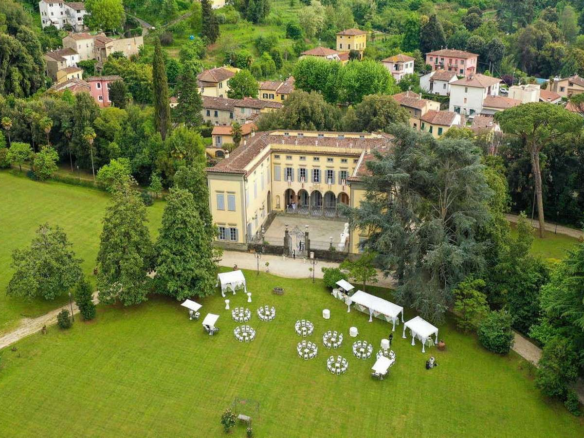 Residenza Nobiliare Storica In Toscana