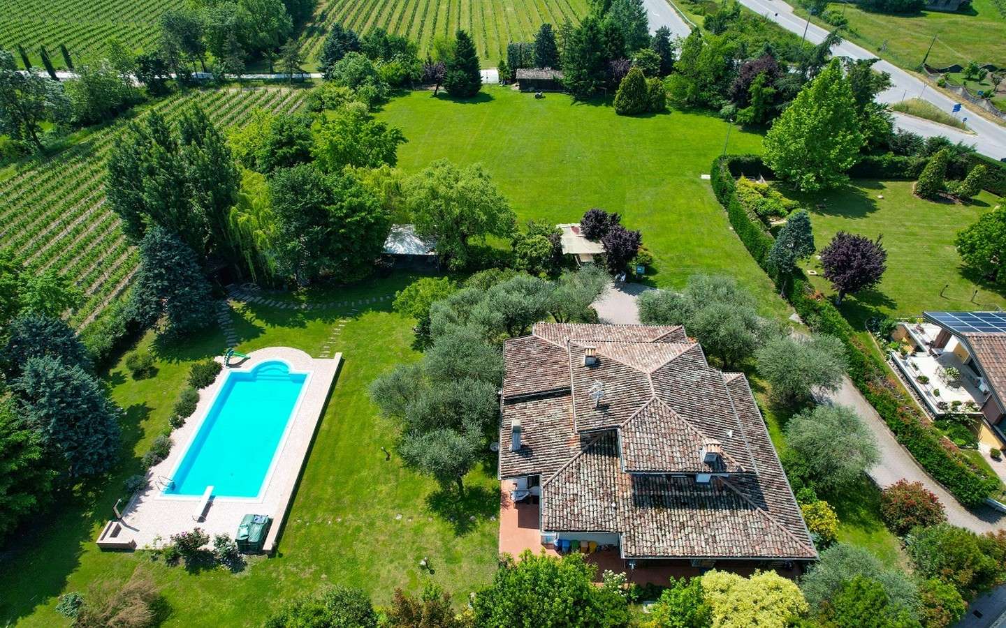 Villa med park og pool i Sirmione