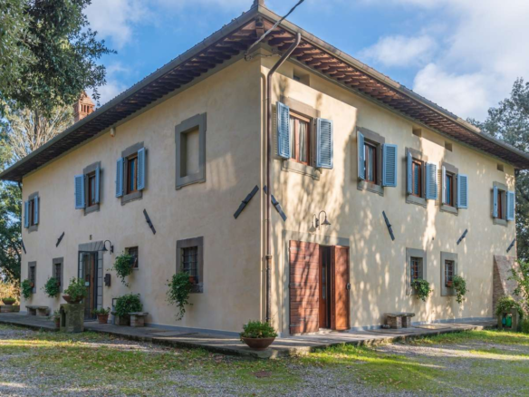 Villa In Vendita A San Miniato