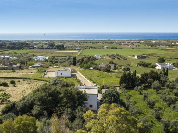 Villa Vista Mare Con Autorizzazione Per Piscina - Pescoluse