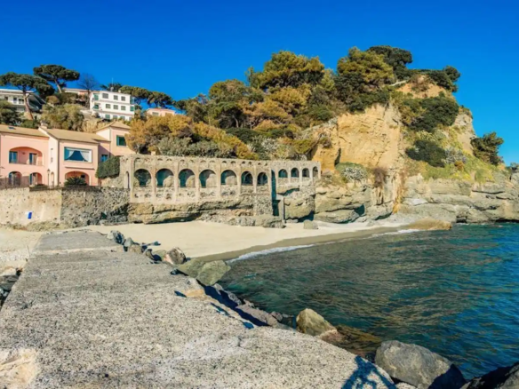 ib-731-villa-fronte-mare-in-vendita-albisola_40