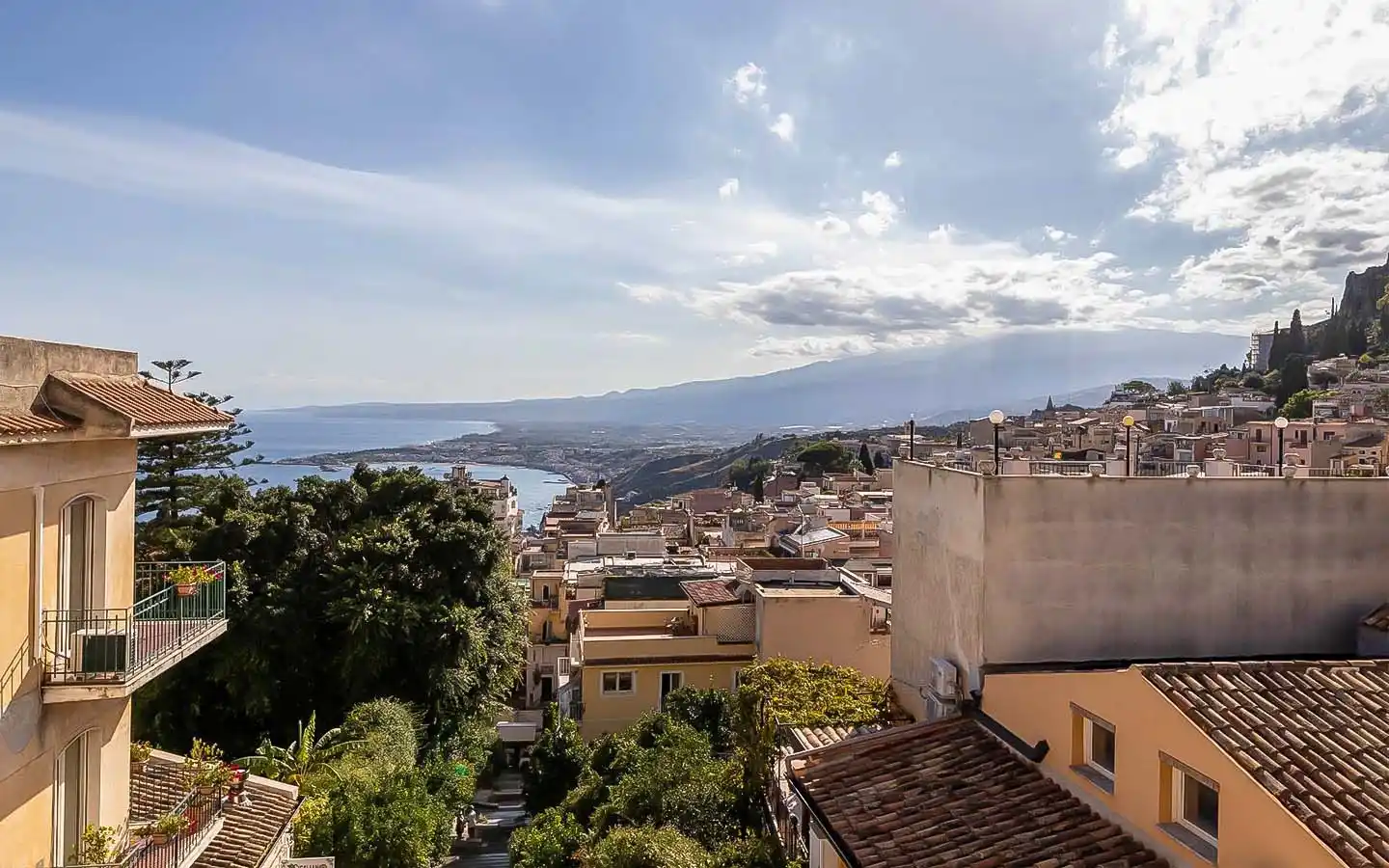 Appartement de prestige avec terrasse et vue panoramique dans le centre de Taormina
