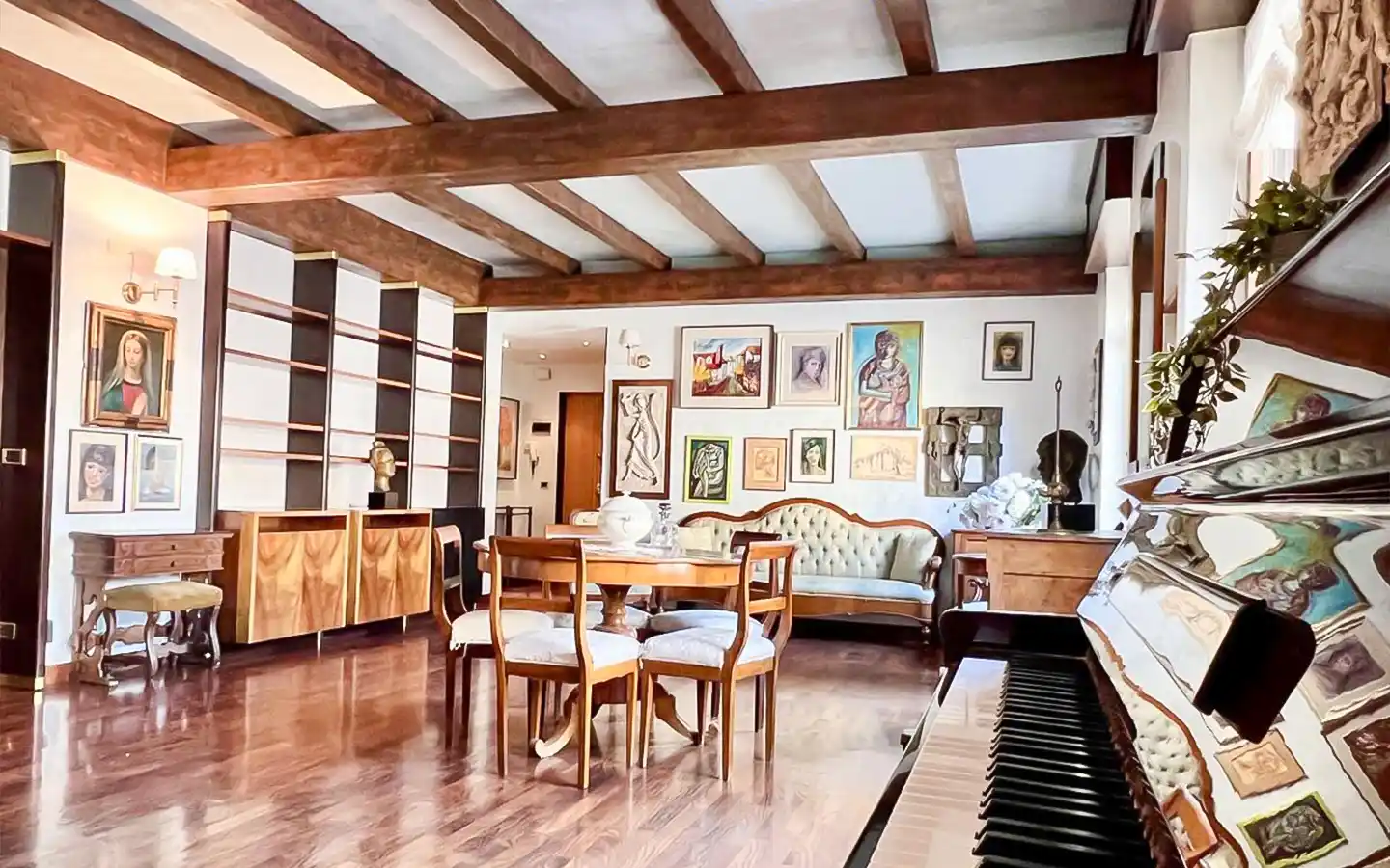 Appartamento Con Terrazzo Nel Centro Storico Di Verona