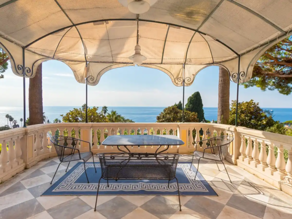 IB 741 Appartamento in villa Genova Nervi (28)