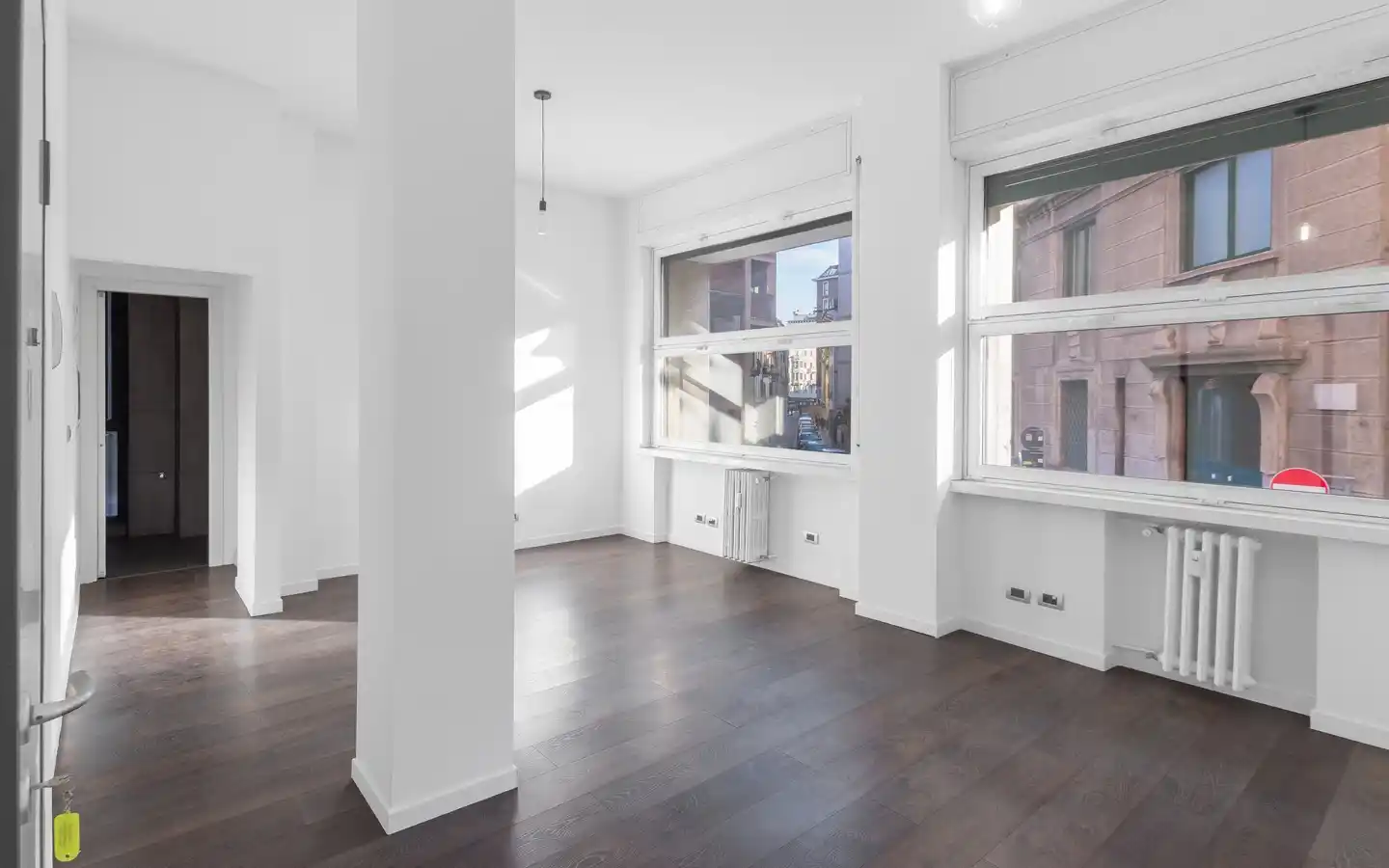 Appartamento In Zona Moscova Di Fronte A Parco Sempione, Milano